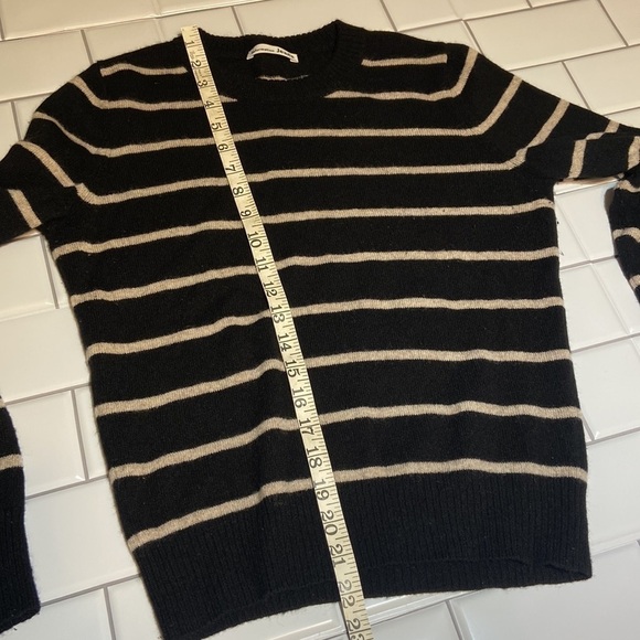 Reformation Sweater Size Check Measurements - Picture 6 of 6